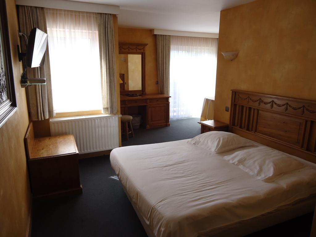Hotel Manitoba Blankenberge Cameră foto